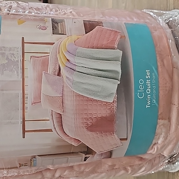 Koolaburra by UGG Kids Cleo Twin Quilt set - Picture 2 of 5